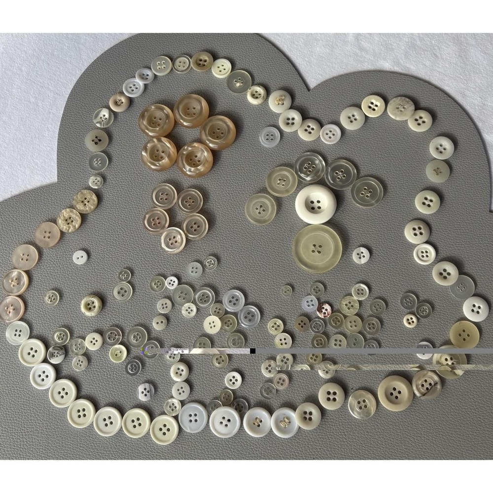 Vintage Button‎ Lot ~ 142 Pc Cream White Beige Shell & Early Plastic Mix Sewing